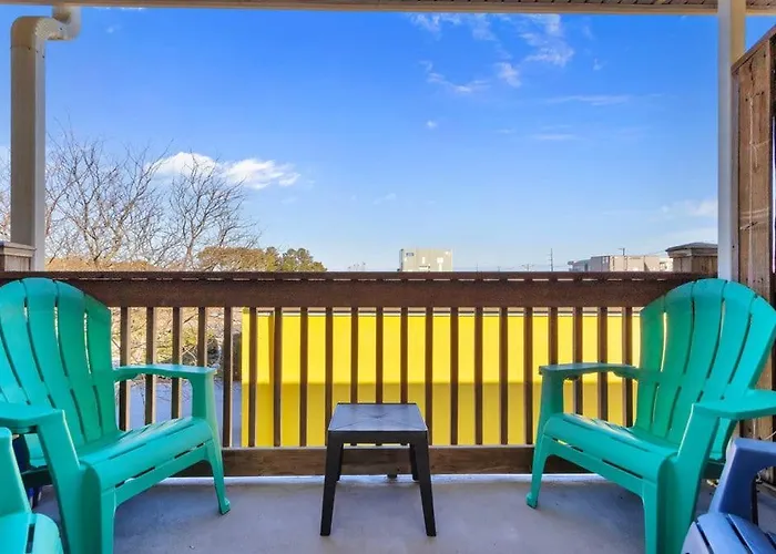 Holiday home Orleans Court 317